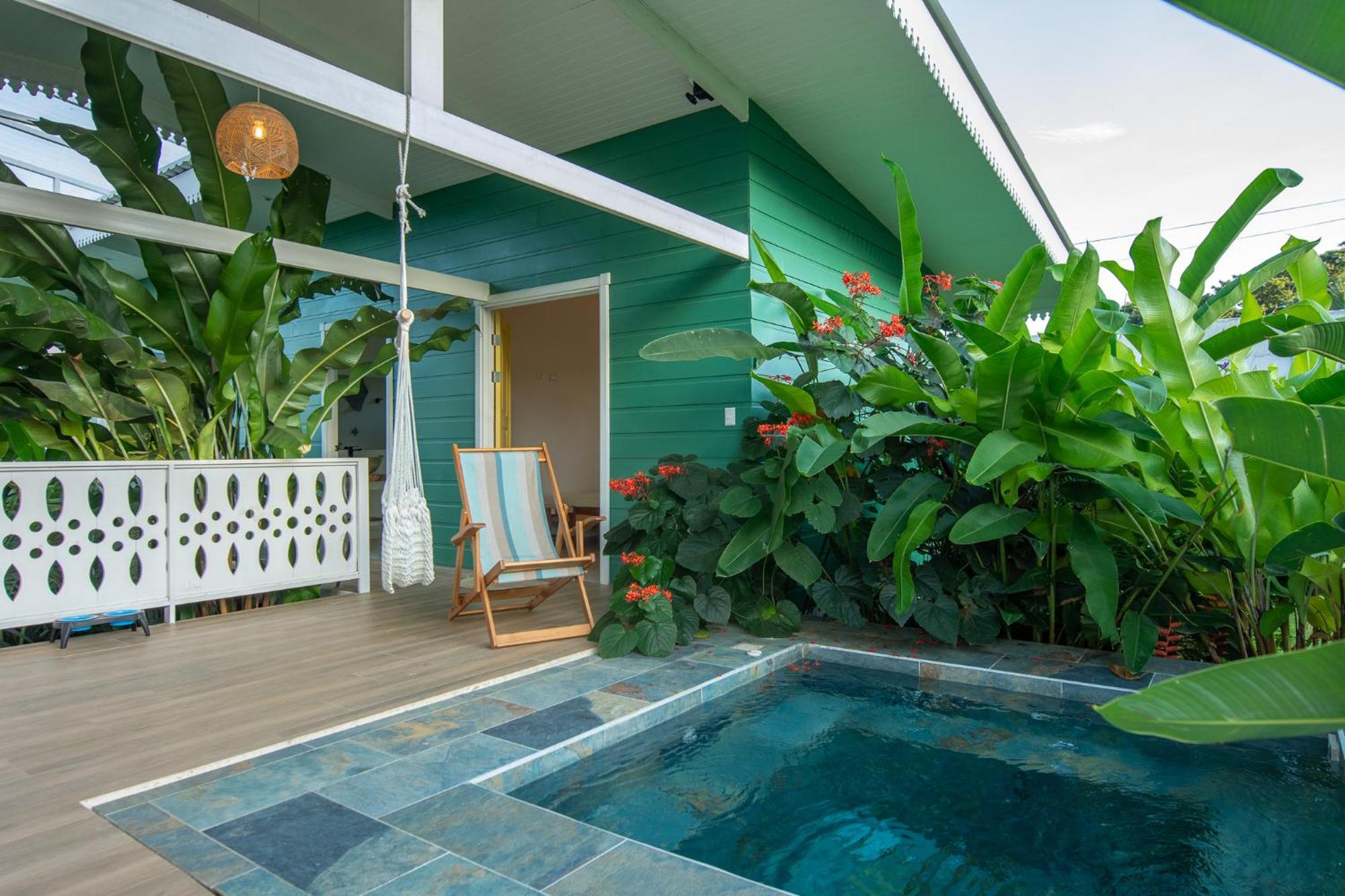 Namaitami Casa Hermosa Con Ac Y Piscina A Solo 650 Metros Del Parque Nacional Cahuita Bagian luar foto